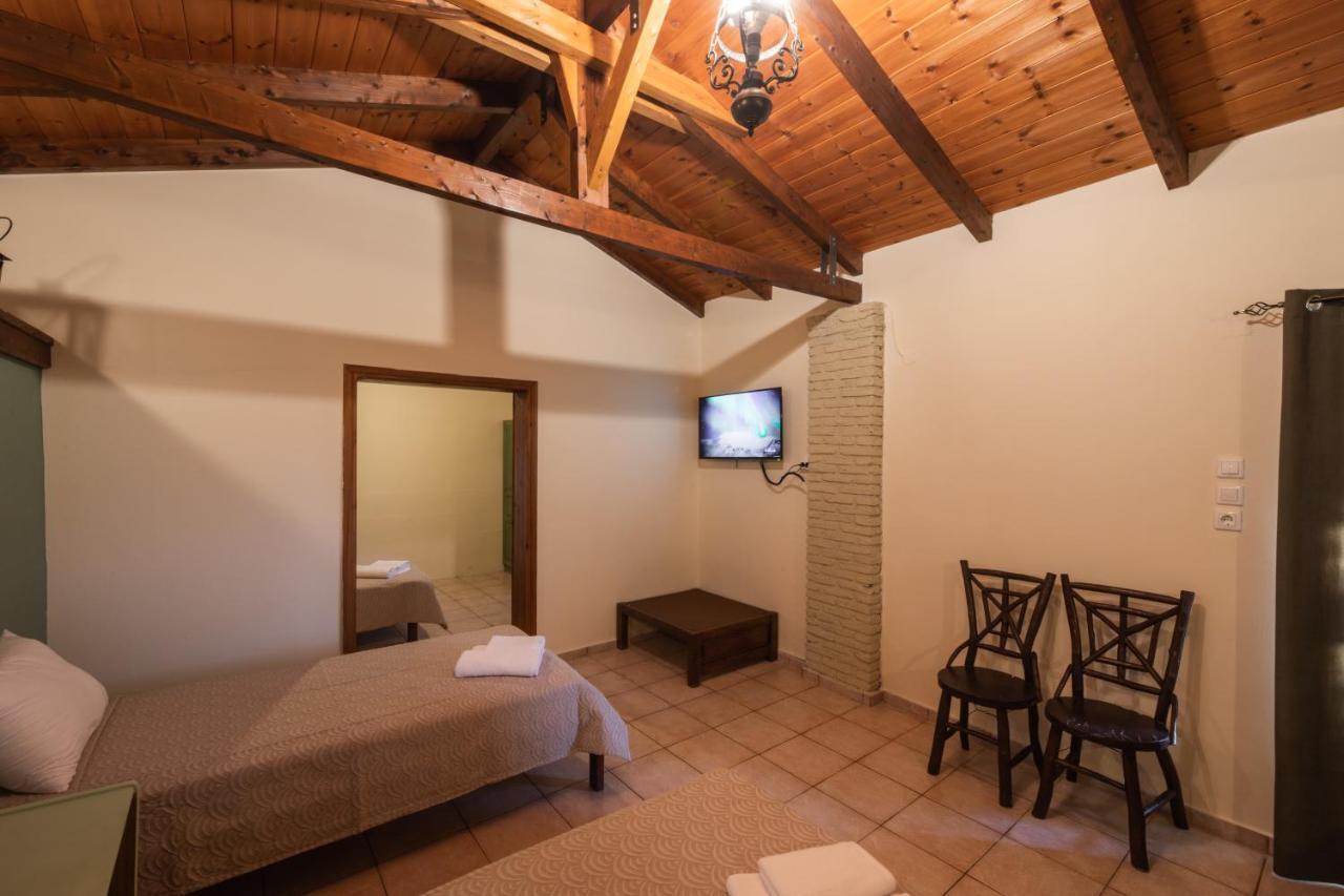 Villa Georgina B&B กาตาโกลอน ภายนอก รูปภาพ