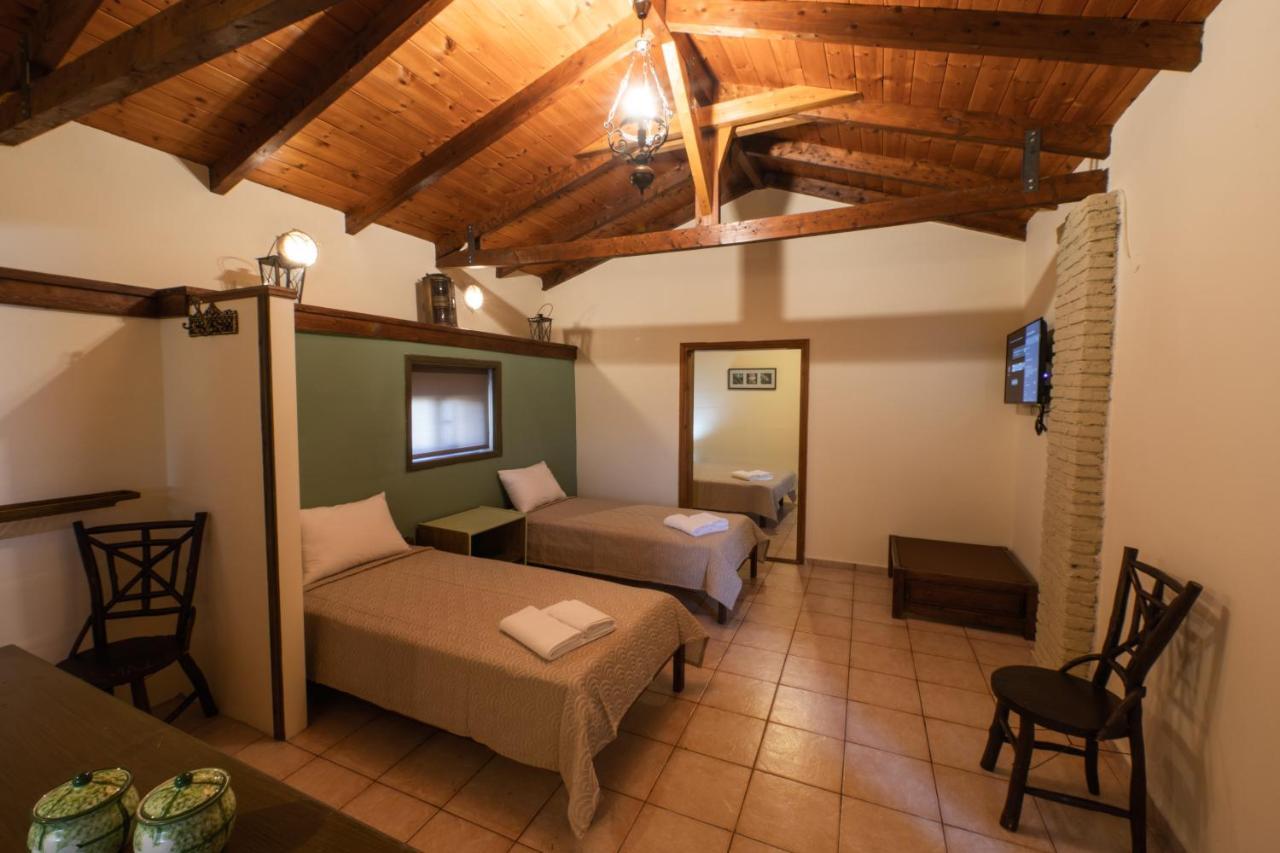 Villa Georgina B&B กาตาโกลอน ภายนอก รูปภาพ